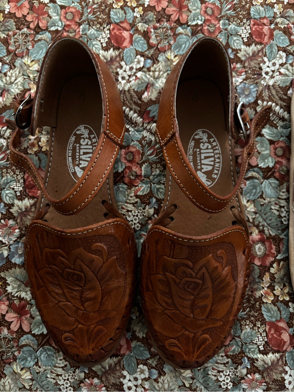 Artisan Brown Leather Floral-Tooled Women’s size 4